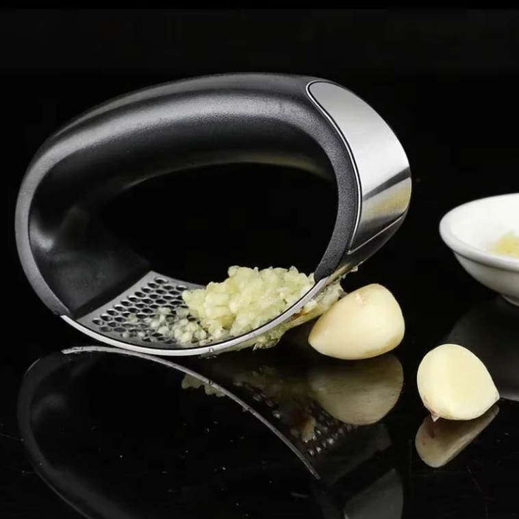 Handheld Garlic Press